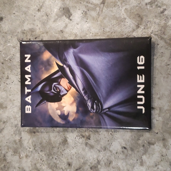 Batman 1989 Promo Set of Buttons - Picture 2 of 7